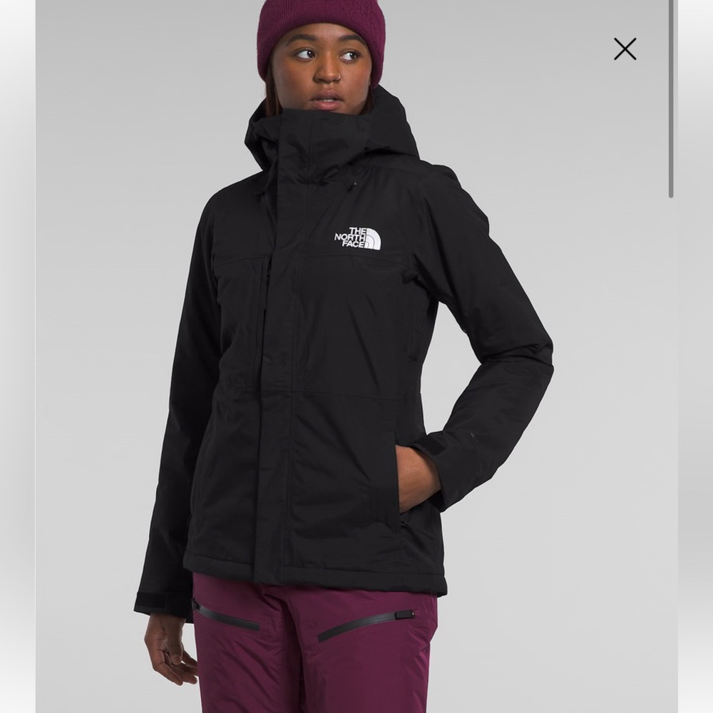 The North Face Women’s Freedom Insulated Jacket NWT Size SmallAvailable!